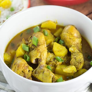 CURRY CHICKEN