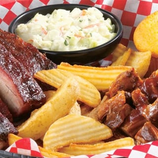 4 Wings/1/4 Rack Ribs